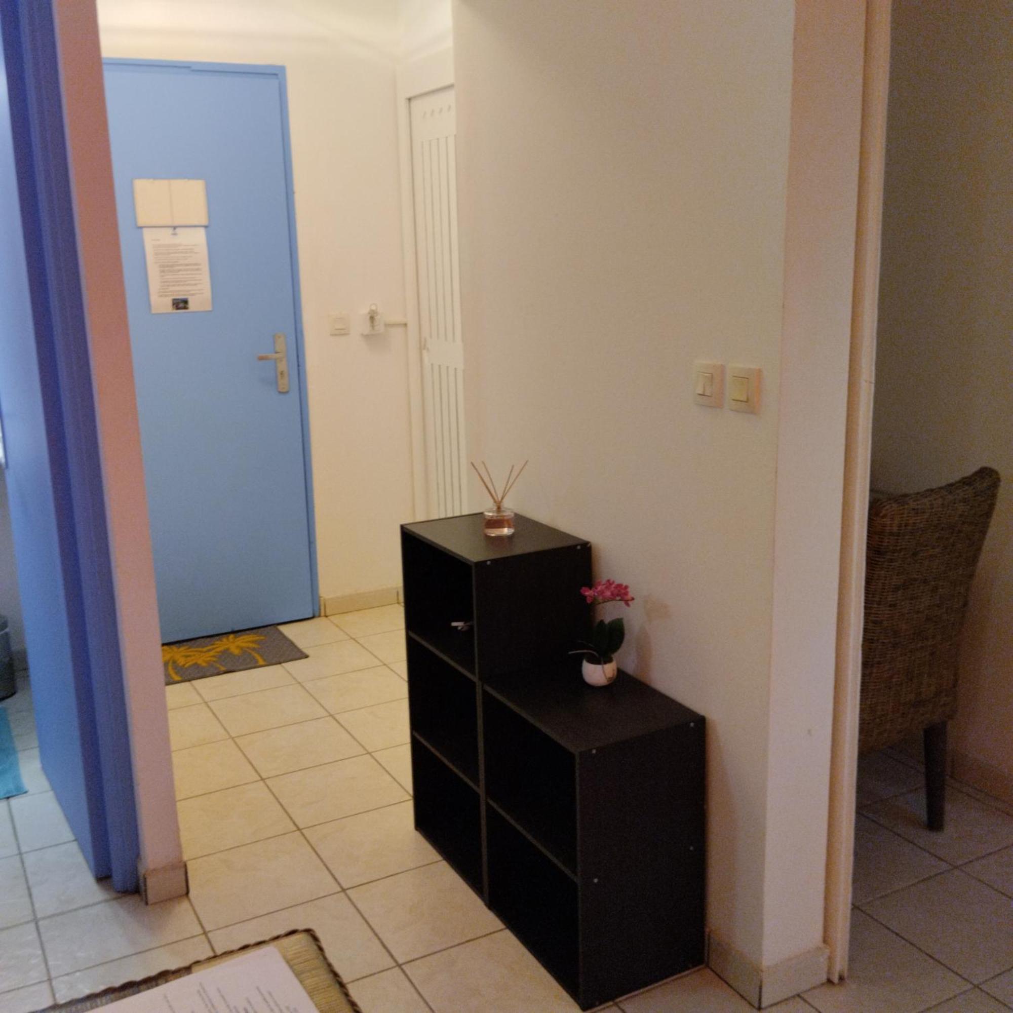 Appartement Colibri De La Baie De Tartane La Trinité Exterior photo